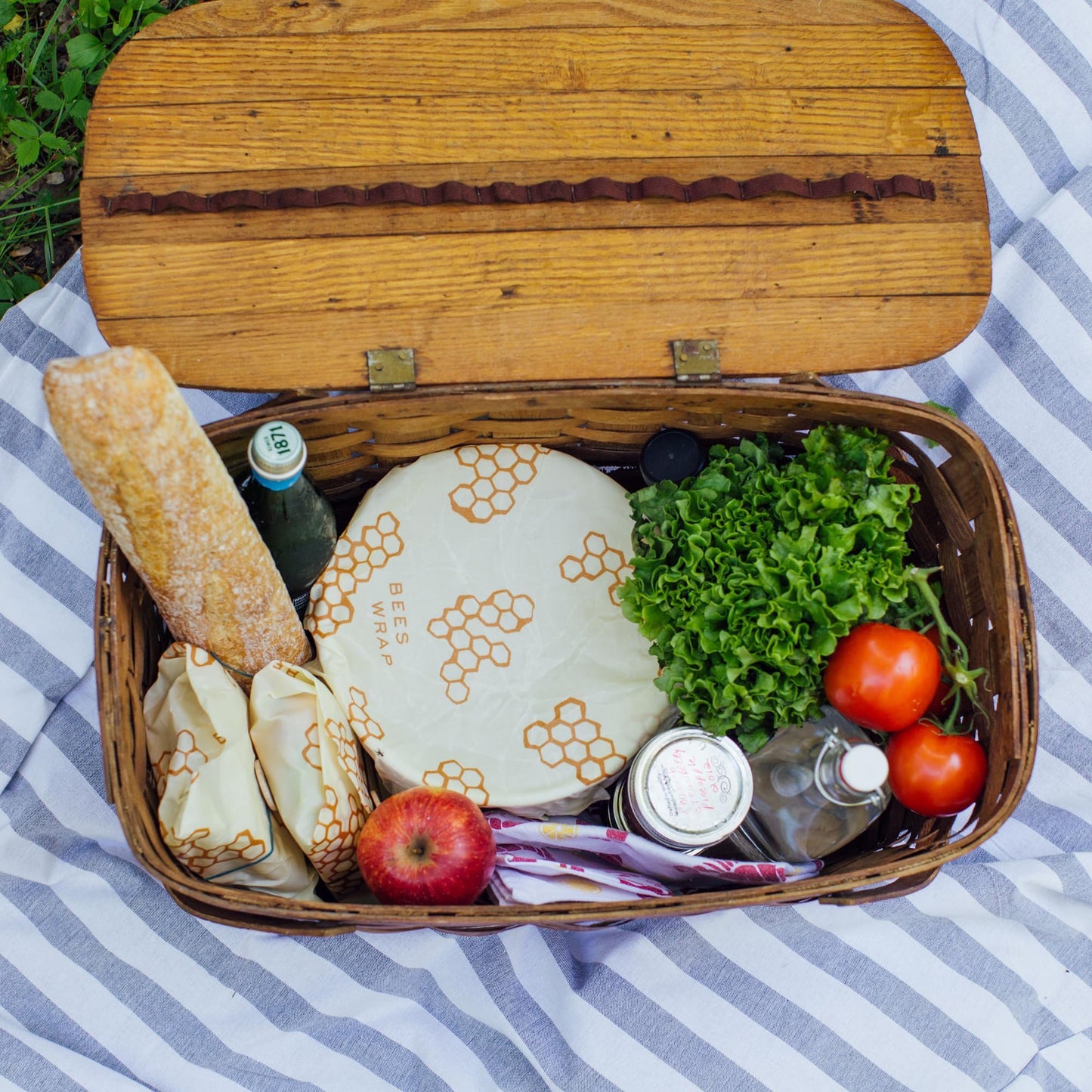Bee's Wrap Beeswax Wraps for Food - Made in USA Reusable
